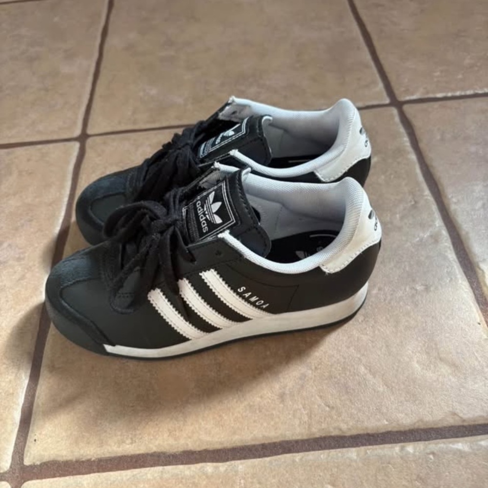 Kids’ Adidas Samoa
